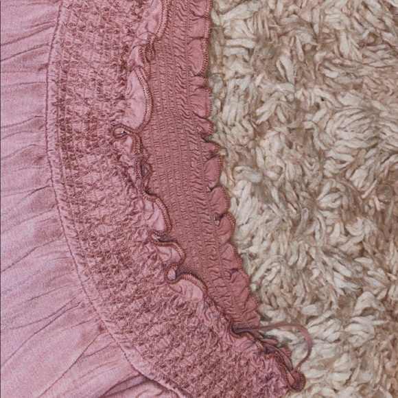 American Eagle Off-The-Shoulder Shirt - Picture 3 of 5